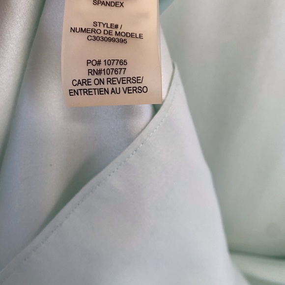 Alice + Olivia short sleeve silk top, size small - Picture 4 of 5